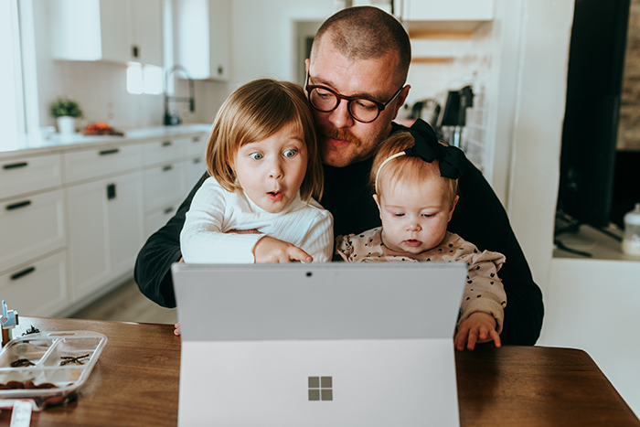 digital-divide-elimination-fund-surface-OaD5um45Cik-unsplash Digital Divide Elimination Fund